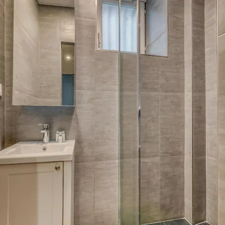 Beautiful 4p - Gare De L'est Apartmán *